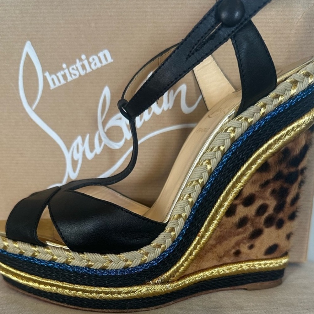 Christian Louboutin Trotolita Black and Gold Leopard Wedges 7.5 / 38.5